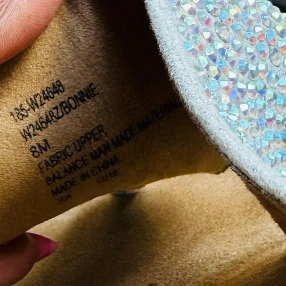 White Mountain Silver Beachball Espadrille Wedge Sandal Size 8